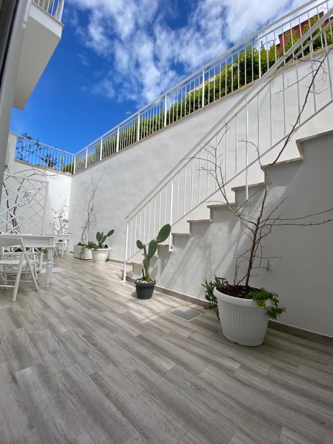 La Casa Di Nina Bed & Breakfast Лече Екстериор снимка