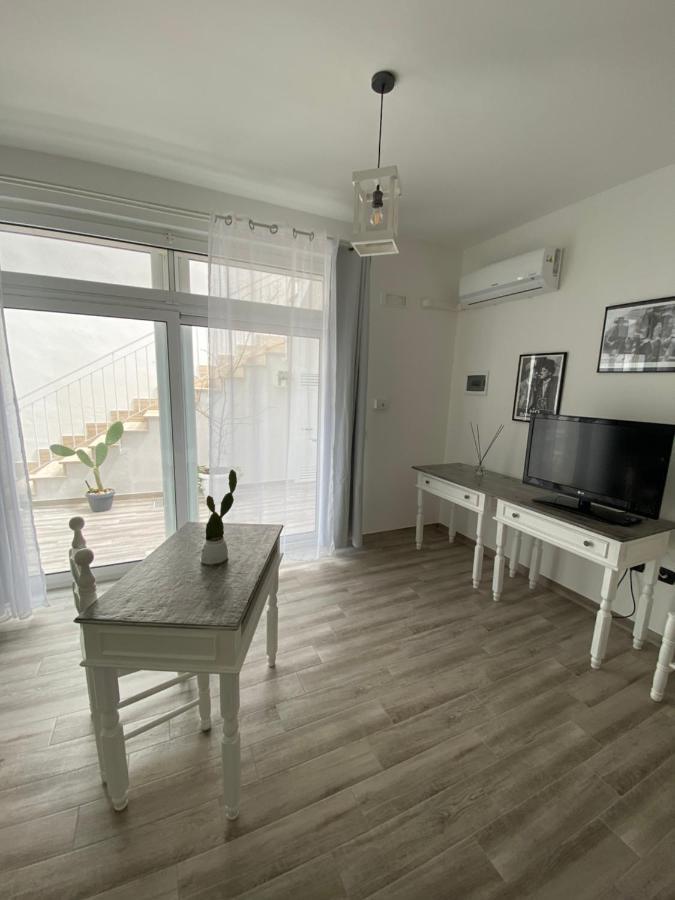 La Casa Di Nina Bed & Breakfast Лече Екстериор снимка