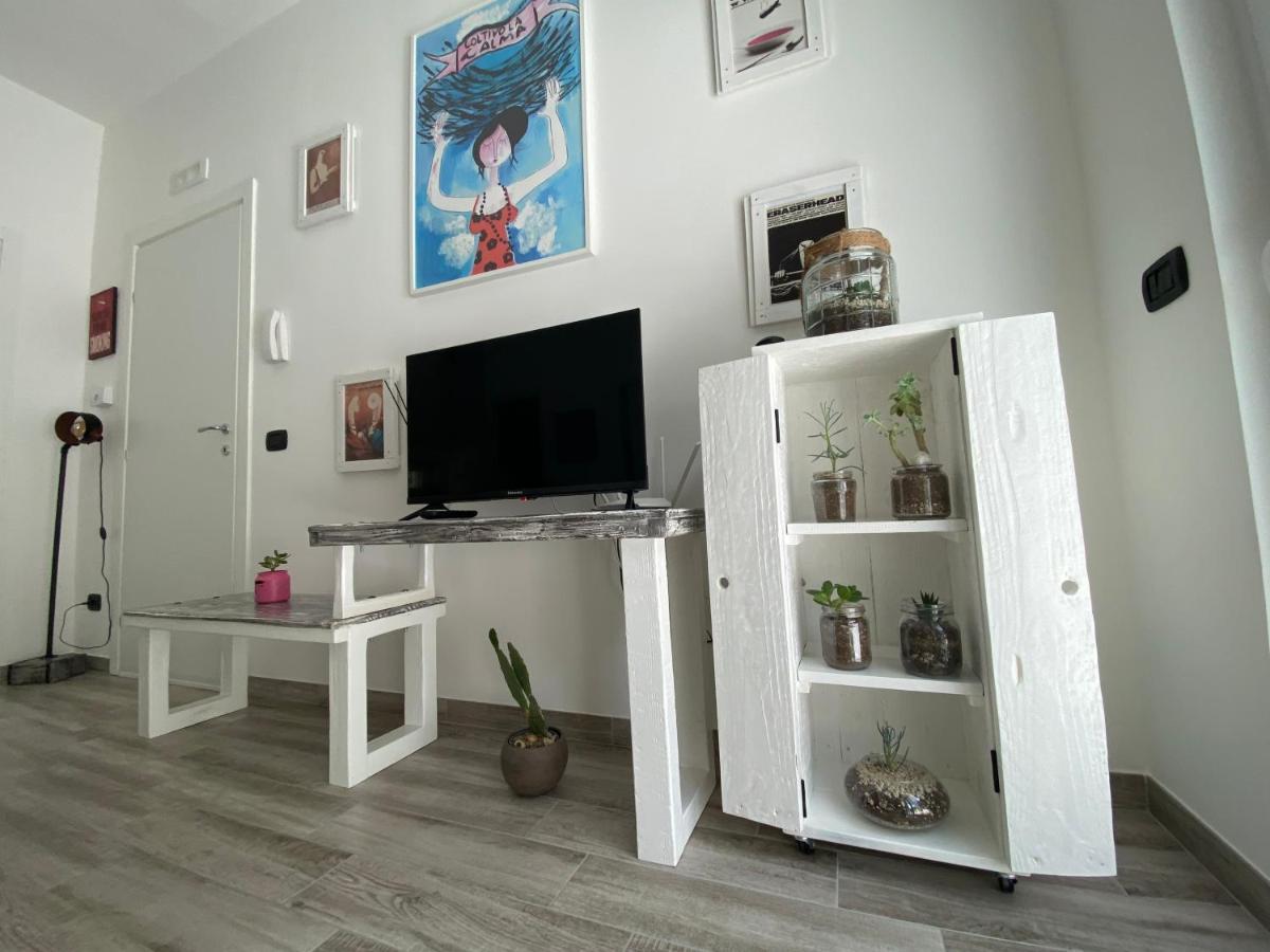 La Casa Di Nina Bed & Breakfast Лече Екстериор снимка