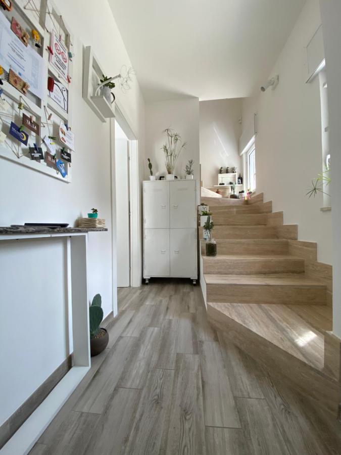 La Casa Di Nina Bed & Breakfast Лече Екстериор снимка